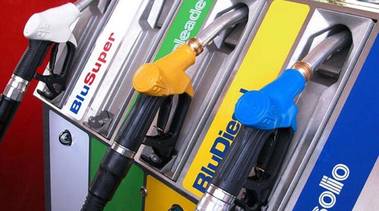 gasolio distributori